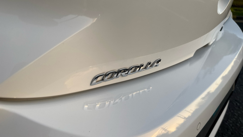 Toyota Corolla 1.8 VVT-i Hybrid Excel 5dr CVT Hybrid Hatchback
